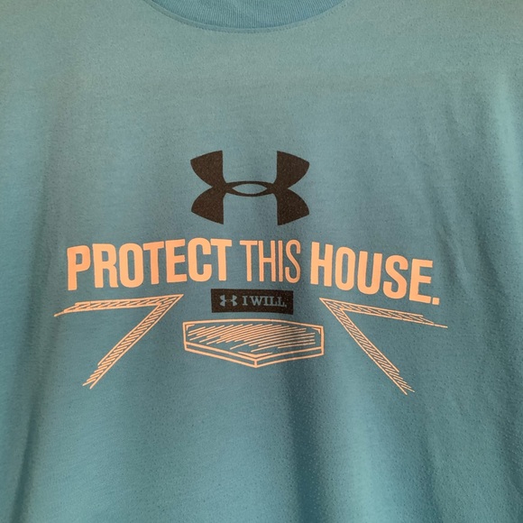 Under Armour T-Shirt - Picture 2 of 6